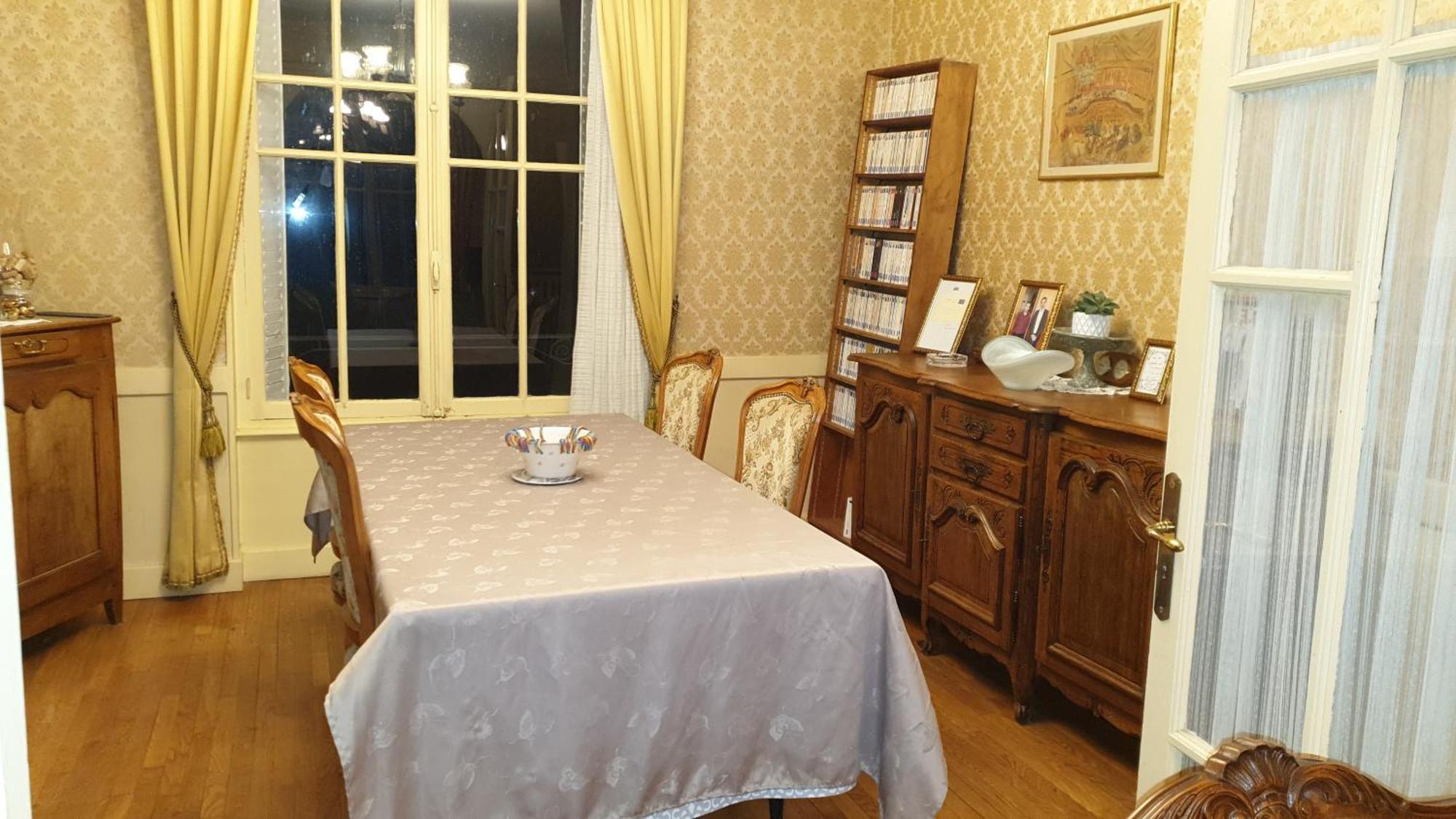 Les Chambres Chez David Riom Εξωτερικό φωτογραφία